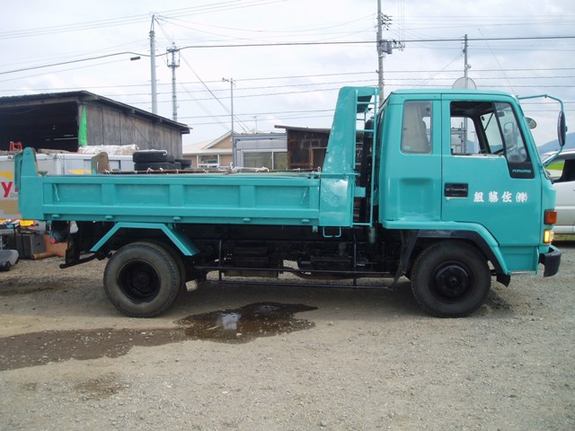 RIGHT SIDE
