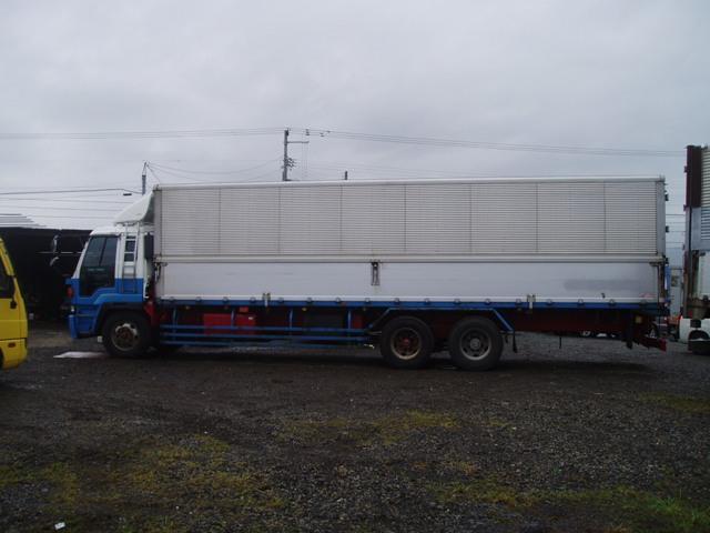 RIGHT SIDE