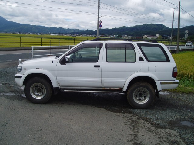 LEFT SIDE