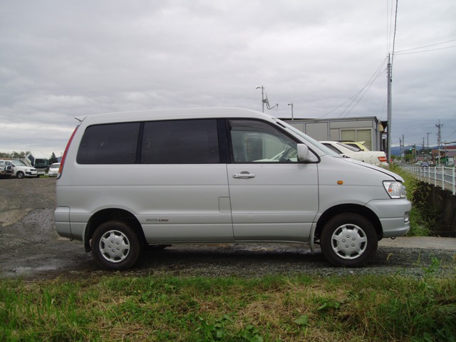 RIGHT SIDE